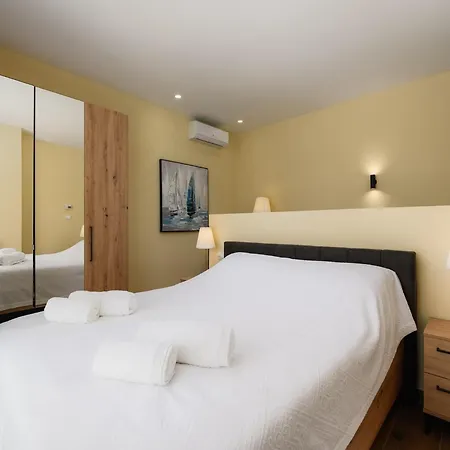 Villa In Maru Ini With Private Pool