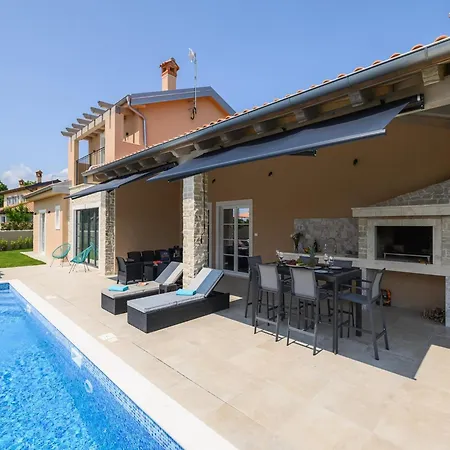 Villa Istra *
