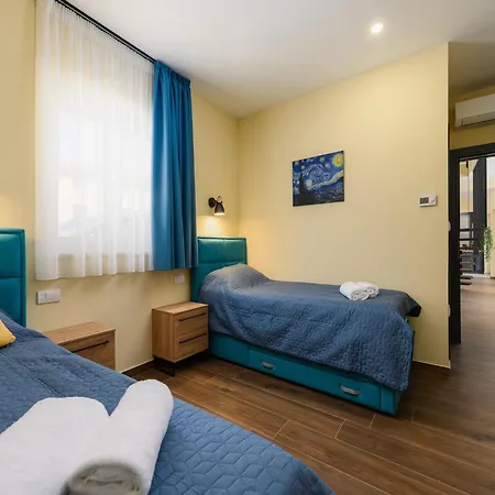 Villa In Maru Ini With Private Pool